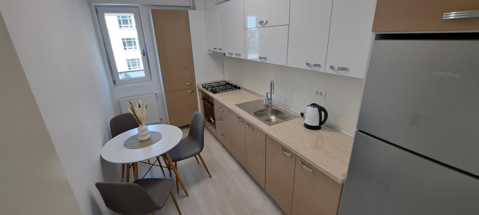 Relax Home Apartment Q Яш Екстериор снимка